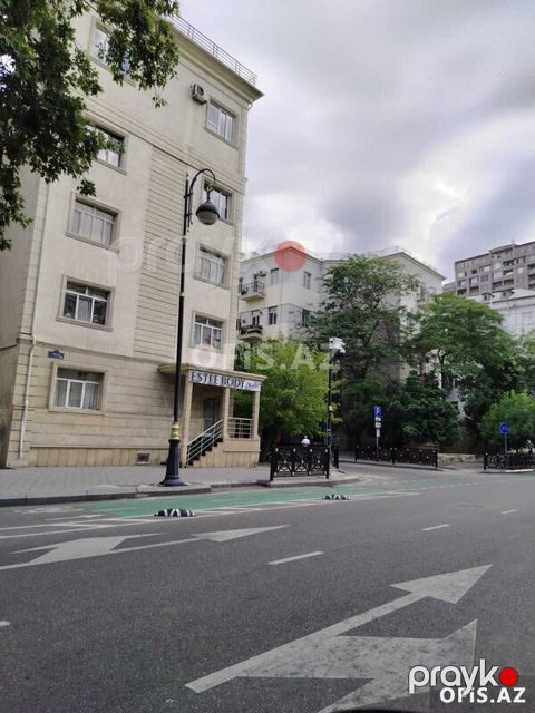 Yeni tikili Satılır Nəsimi r., 28 May m., 3 otaq, 75 m² — Bakı