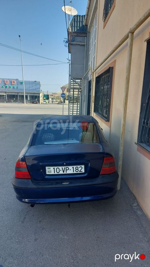 Opel Vectra: 1.8 l 1997 il 400000 km Sedan — Pirəkəşkül