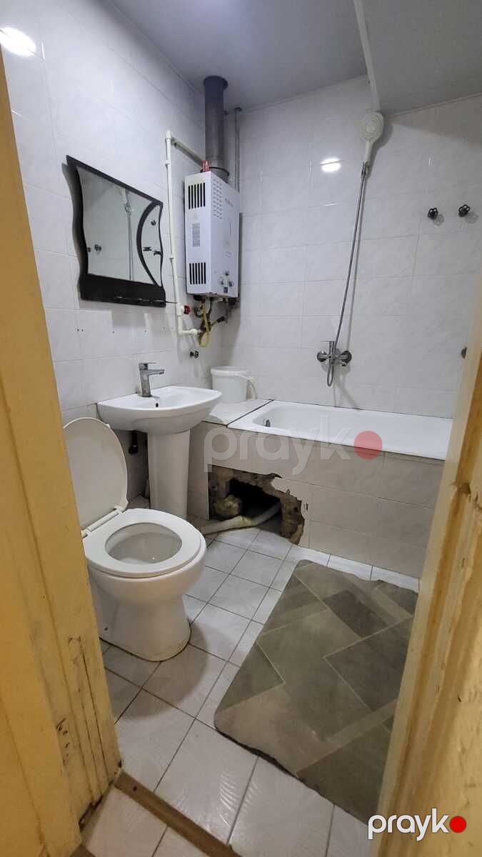Satılır 2 otaqlı köhnə tikili 50 m² — Mənzil, Bakı (8)