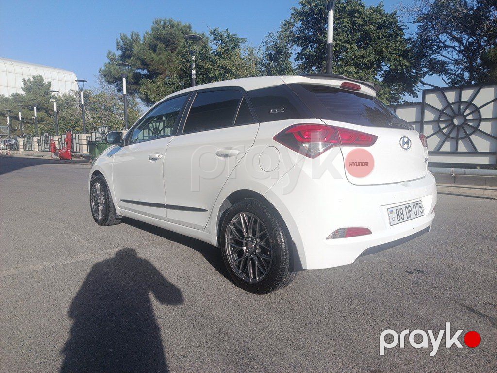 Hyundai i20, 1.1 L, 2016 il, 127 200 km — Avtomobillər, Bakı (4)