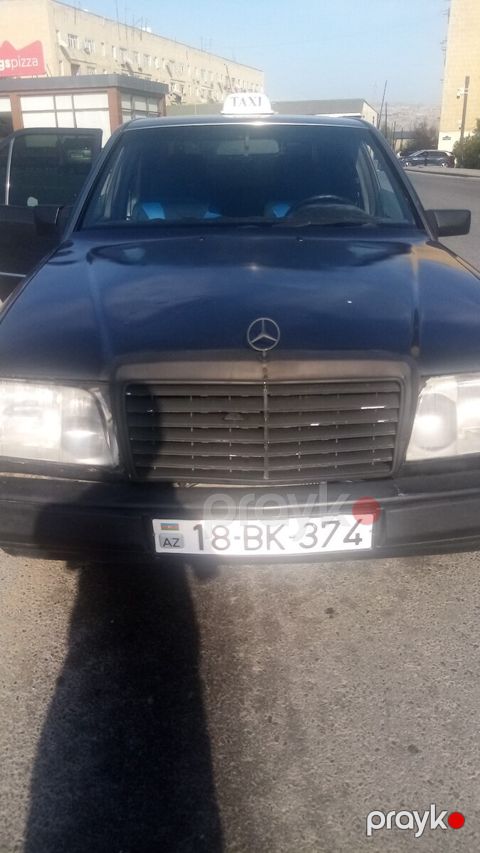 Mercedes E 200, 1993 il — Bakı