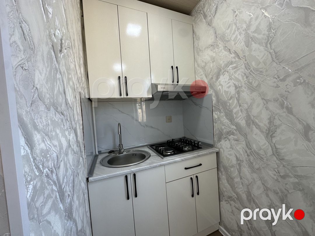 Satılır 3 otaqlı köhnə tikili 65 m² — Mənzil, Bakı (12)