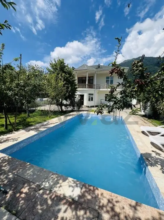 4 otaqlı Həyət evi Kirayə (günlük), Qax — Qax