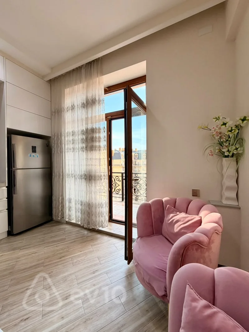 2 otaqlı mənzil, 100 m², Mərkəzi Bulvar küçəsi — kirayə — Mənzil, Bakı (7)