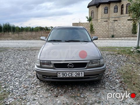 Opel Astra, 1.6 L, 1995 il, 237 275 km — Quba