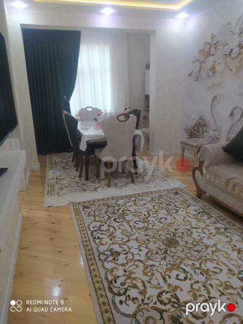 Satılır 3 otaqlı köhnə tikili 75 m² — Bakı