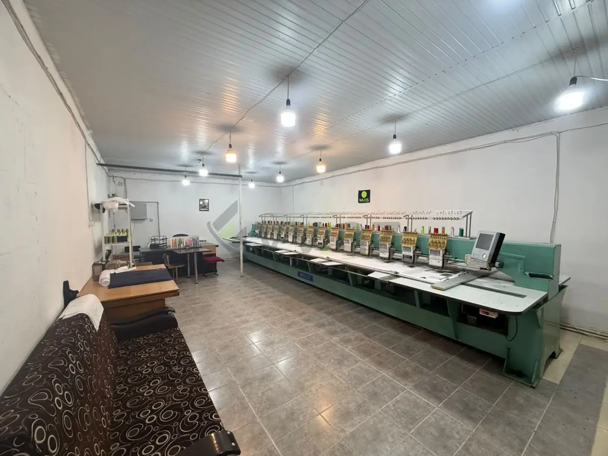 220 m² Obyekt / Ofis Satılır, 8-ci mikrorayon, Binəqədi, Bakı — Bakı