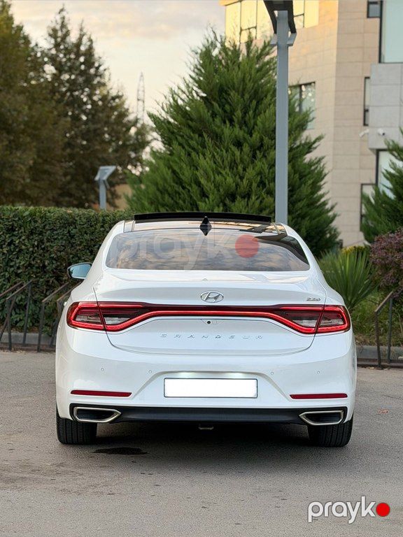 Hyundai Grandeur, 2.2 L, 2017 il, 112 000 km — Avtomobillər, İmişli (12)