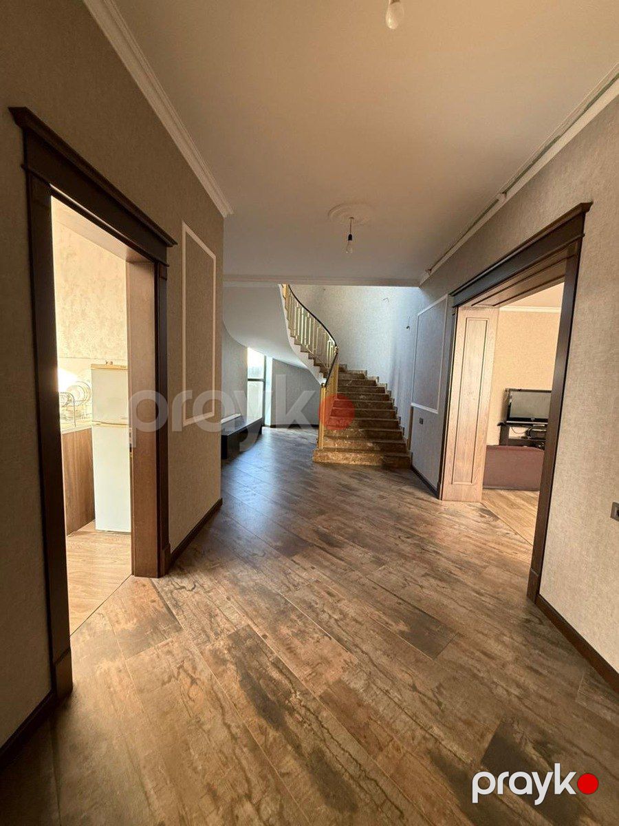 Satılır 5 otaqlı həyət evi/bağ evi 185 m² — Ev, villa, Bakı (2)
