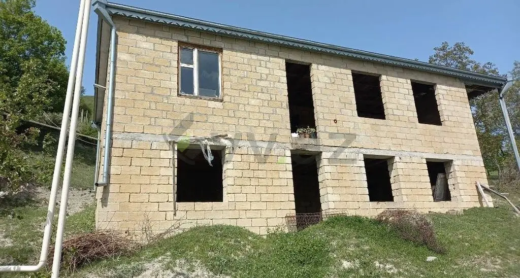 4 otaqlı Yarım tikili Satılır, Şamaxı — Şamaxı