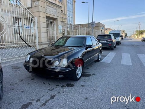 Mercedes E 270, 2.7 L, 2001 il, 399 123 km — Bakı
