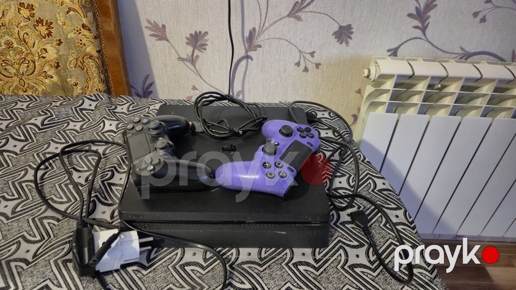 PlayStation 4 Slim oyun konsolu dəsti Xüsusiyyətlər: - Model: Sony — Oyun konsolları, Gəncə (3)