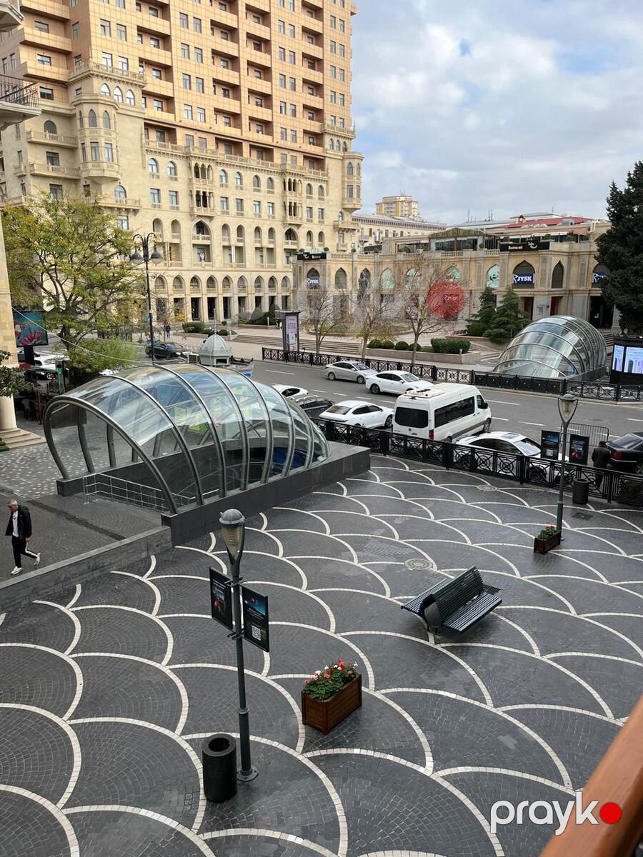 Satılır 3 otaqlı köhnə tikili 102 m² — Mənzil, Bakı (2)