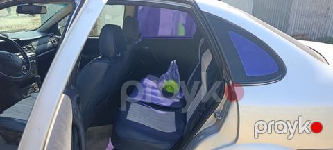 Opel Vectra B sedan – gümüşü rəng - Kuzov: 4 qapılı sedan — Bakı
