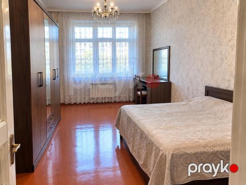 İcarəyə verilir 3 otaqlı köhnə tikili 90 m² — Bakı
