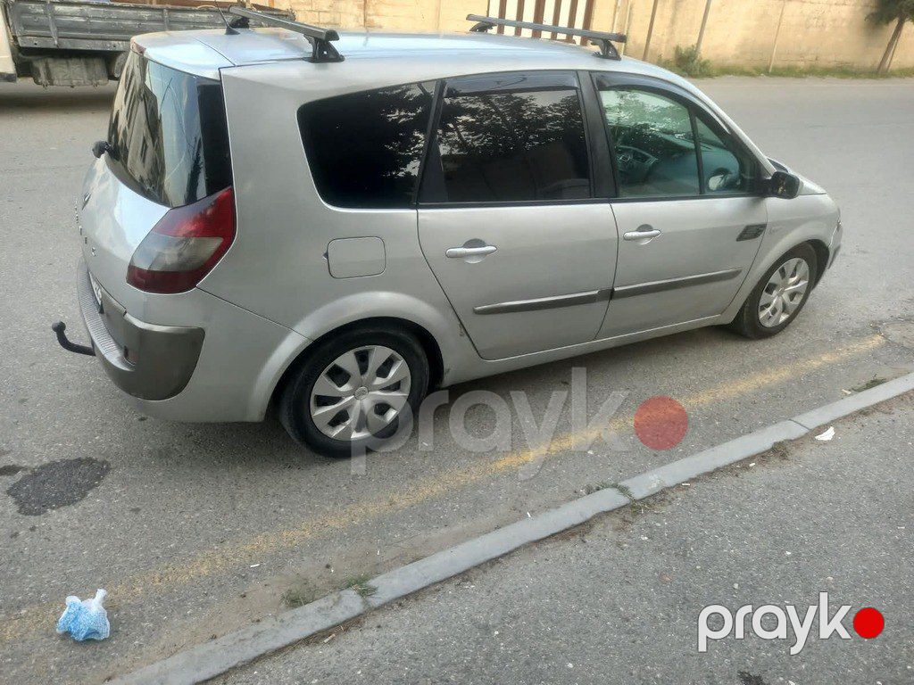 Renault Scenic, 1.5 L, 2006 il, 355 000 km — Avtomobillər, Bakı (3)