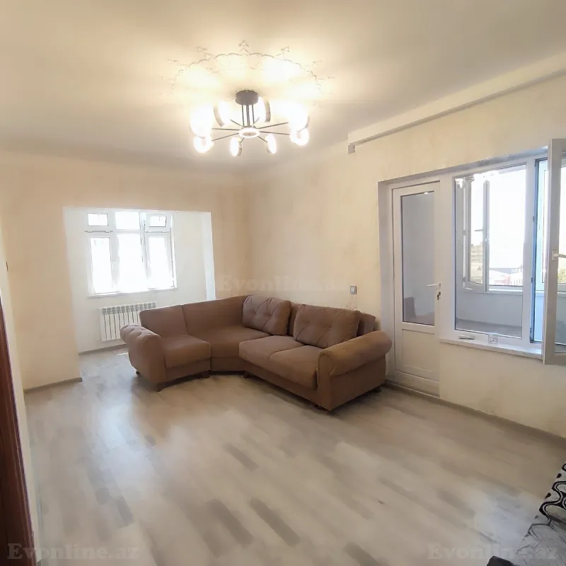 Satılır 2 otaqlı Mənzil Köhnə tikili 70 m² Bakı, Nizami r., Neftçilər m., 8-ci kilometr — Bakı
