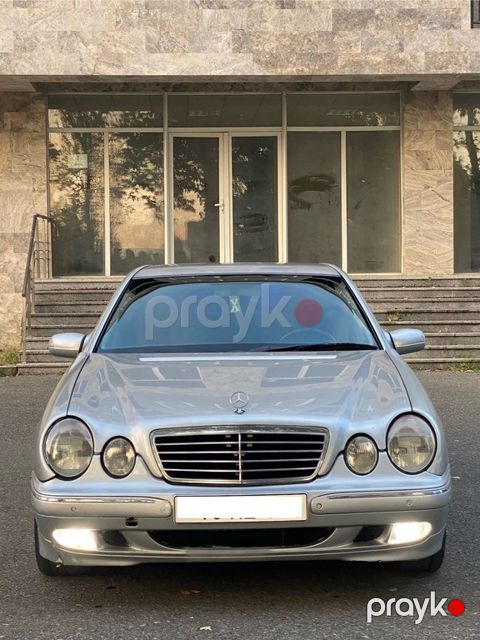 Mercedes E 220, 2.2 L, 1999 il, 300 000 km — İsmayıllı