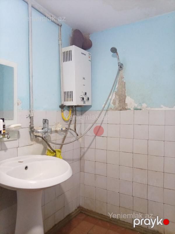 Satılır 3 otaqlı Bina evi menzil (Köhnə tikili), 73 m², 13-cü mikrorayon — Mənzil, Sumqayıt (9)