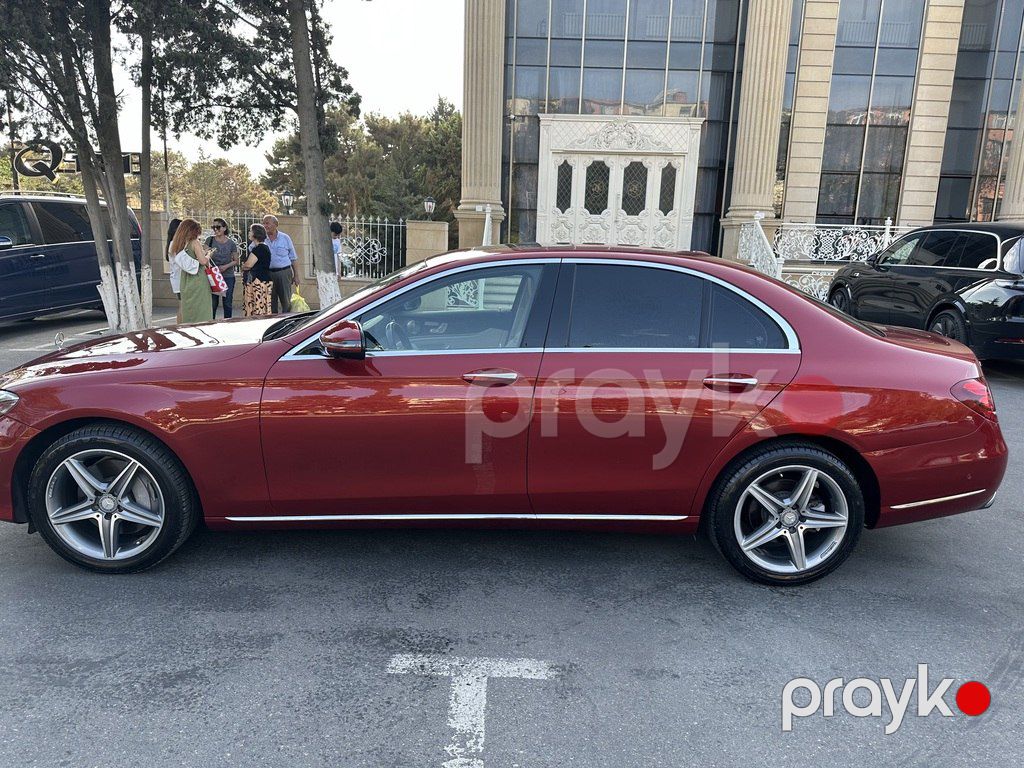 Mercedes E 300, 2.0 L, 2016 il, 107 000 km — Avtomobillər, Bakı (4)
