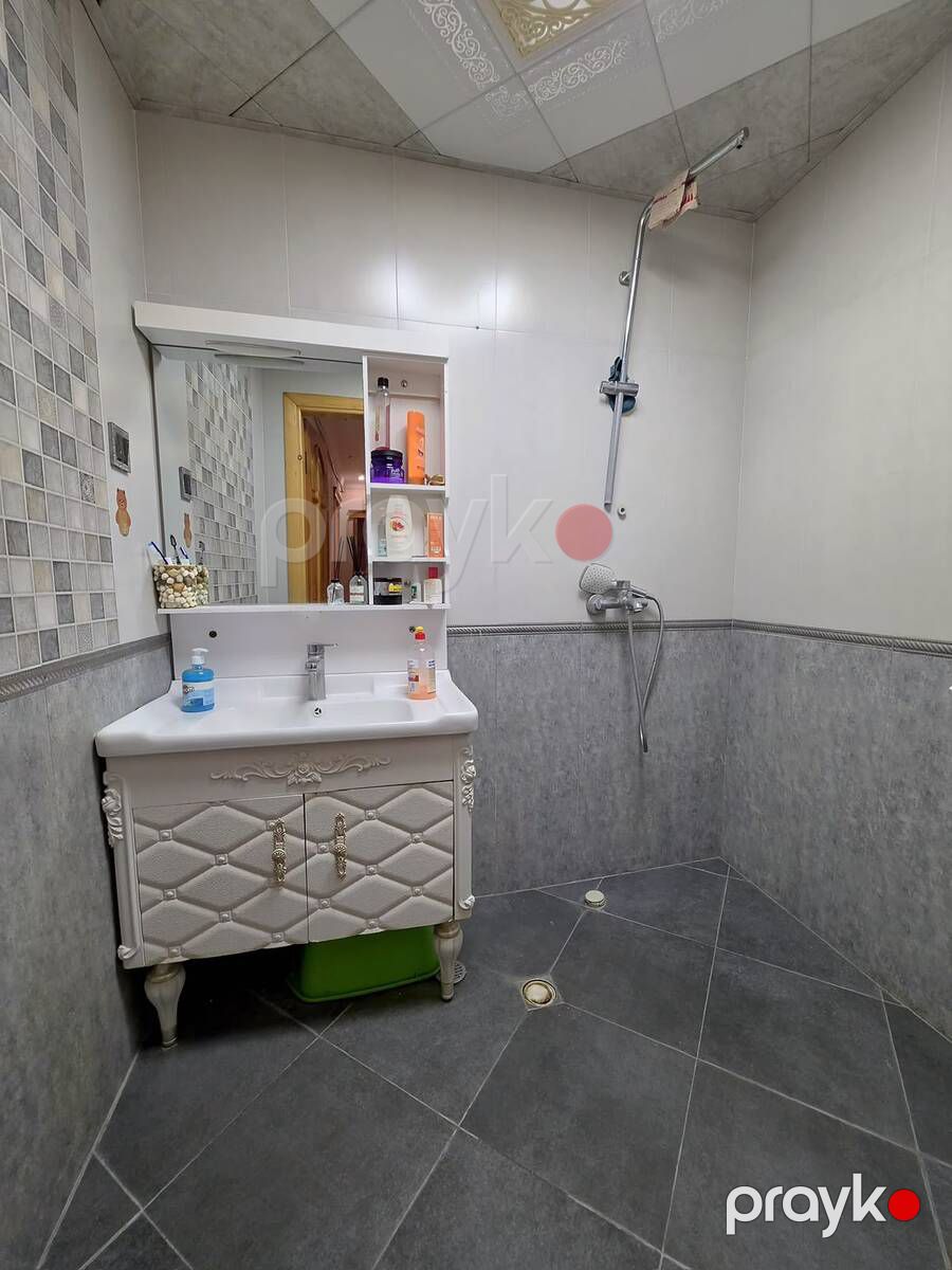 Satılır 3 otaqlı köhnə tikili 80 m² — Mənzil, Bakı (8)