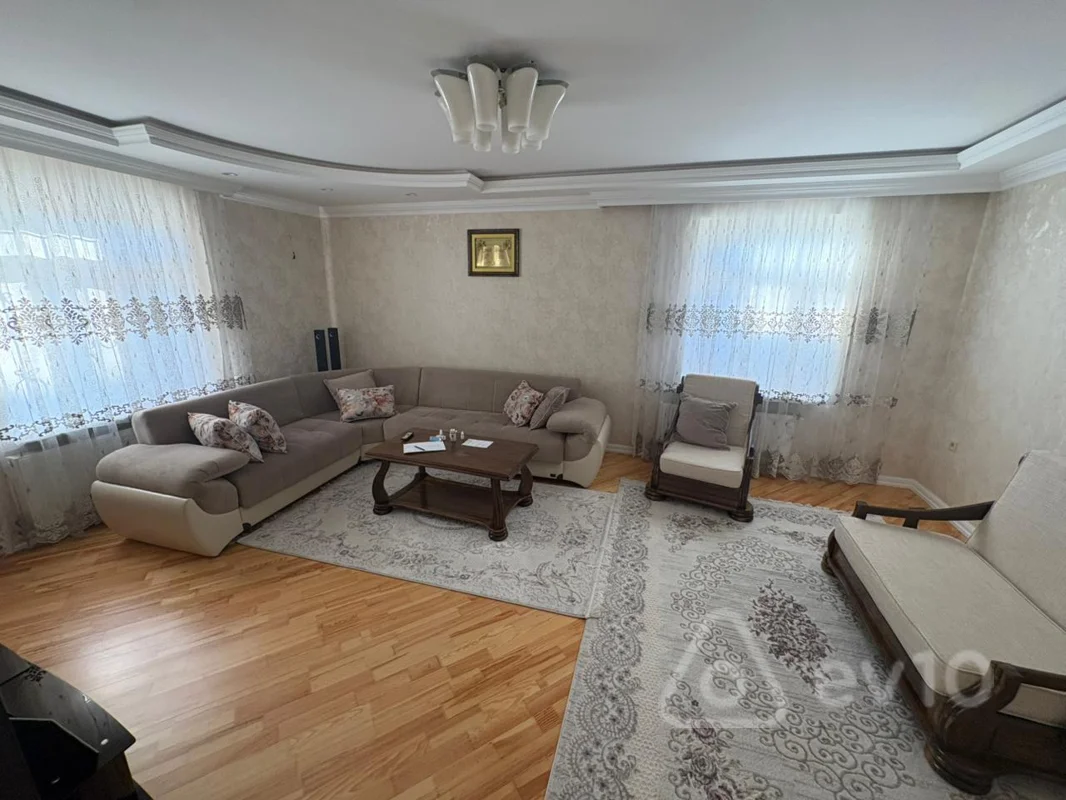 6 otaqlı həyət evi, 300 m², Mehdiabad qəs — Bakı