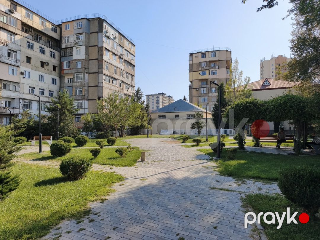 Satılır 2 otaqlı köhnə tikili 60 m² — Mənzil, Bakı (3)