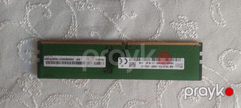 Operativ yaddaş (RAM) 4 GB, 2400 Mhz, DDR4, PC üçün, İşlənmiş — Bakı