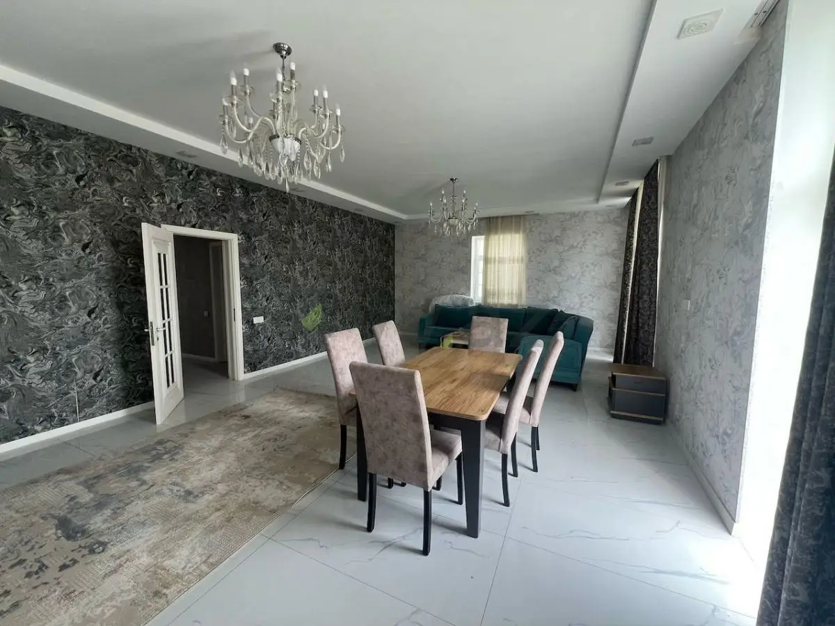 4 otaqlı Həyət evi Satılır, Badamdar qəs., Səbail, Bakı — Bakı