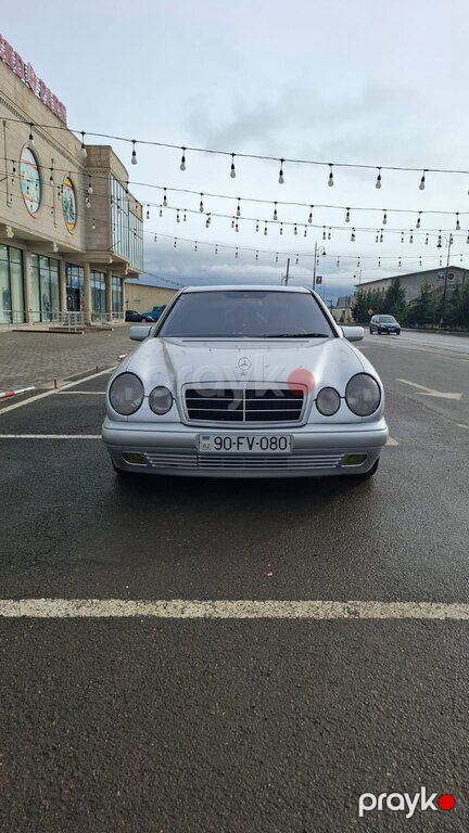Mercedes E 220, 2.2 L, 1998 il, 812 385 km — Sumqayıt
