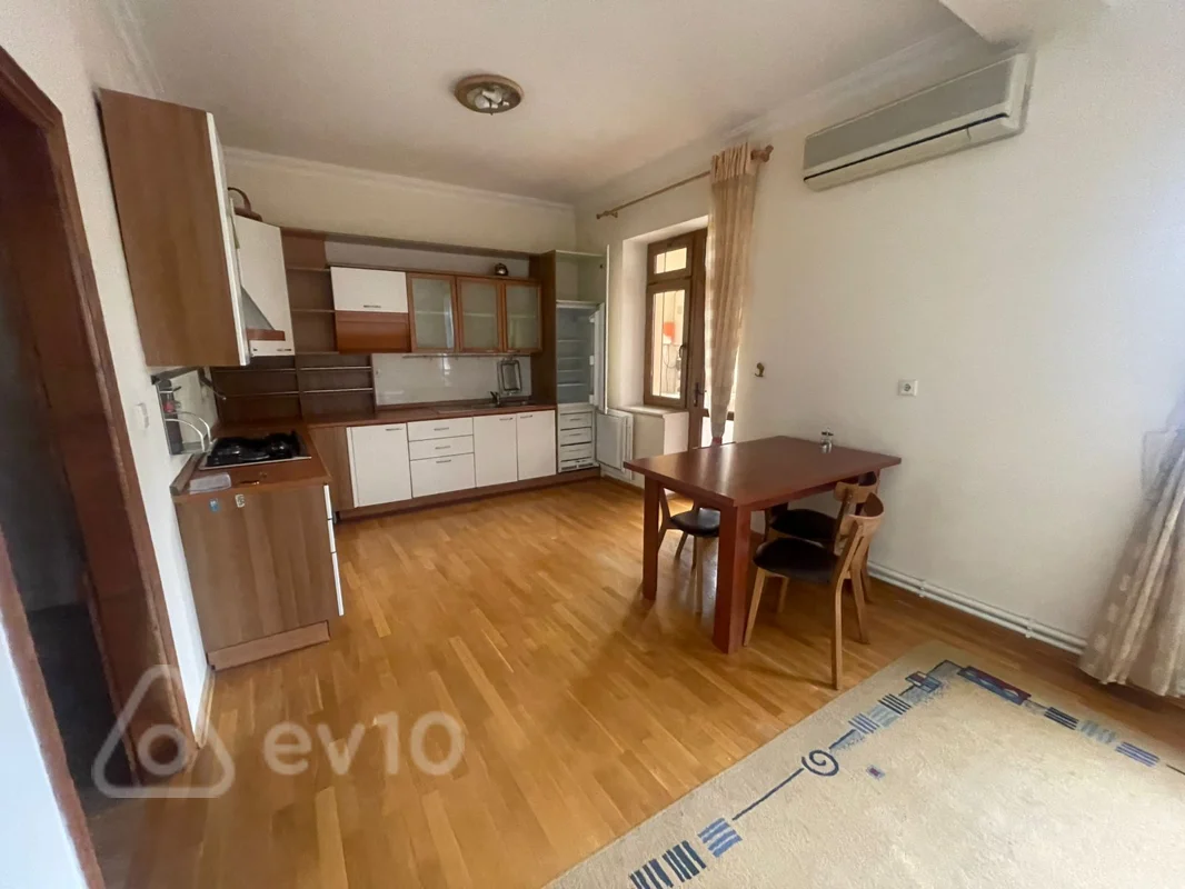 5 otaqlı mənzil, 200 m², İsmayil bəy Qutqaşınlı küç — kirayə — Mənzil, Bakı (7)