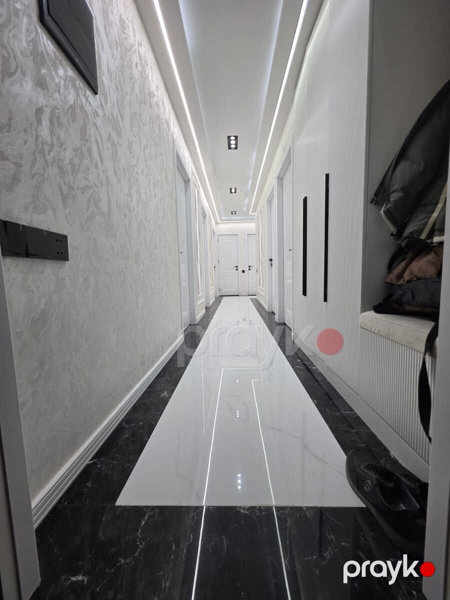 Satılır 5 otaqlı köhnə tikili 127 m² — Mənzil, Bakı (9)