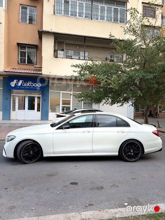 Mercedes E 250, 2.0 L, 2017 il, 169 000 km — Avtomobillər, Bakı (8)