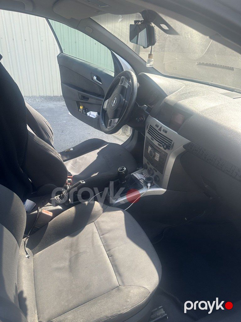 Opel Astra, 1.3 L, 2010 il, 348 000 km — Avtomobillər, Bakı (10)