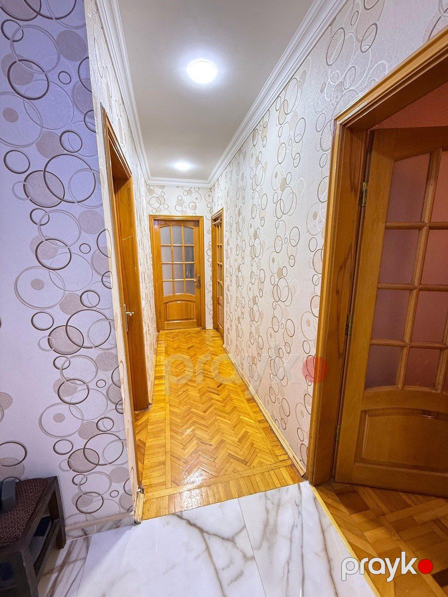 Satılır 5 otaqlı köhnə tikili 120 m² — Mənzil, Bakı (9)