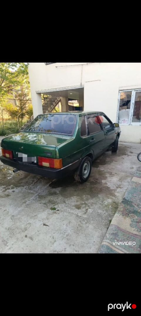 IZH 2126: 1.6 l Sedan — Bakı