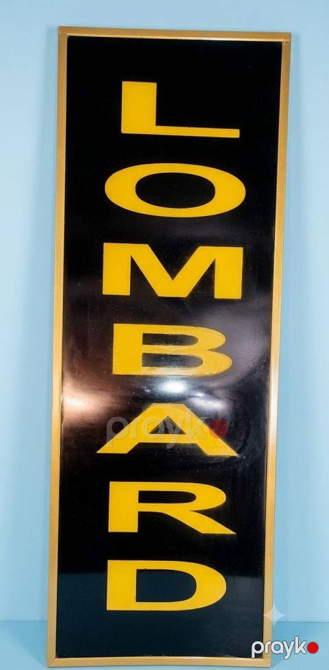 Satılır: “Lombard” yazılı şaquli vitrin lövhəsi - Dizayn: Qara fon — Gəncə