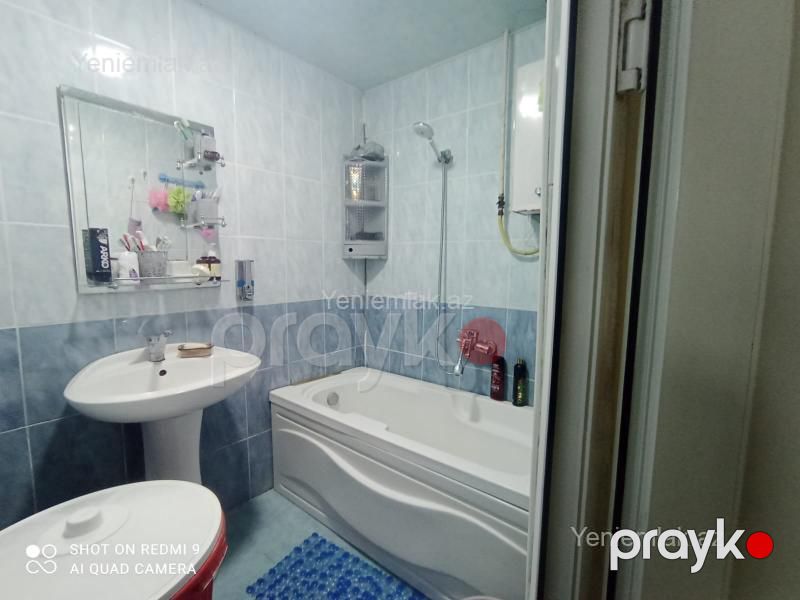 Satılır 3 otaqlı Bina evi menzil (Köhnə tikili), 80 m², 12-ci mikrorayon — Mənzil, Sumqayıt (8)