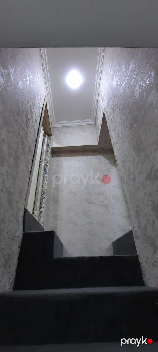 Satılır 4 otaqlı köhnə tikili 42 m² — Mənzil, Bakı (2)