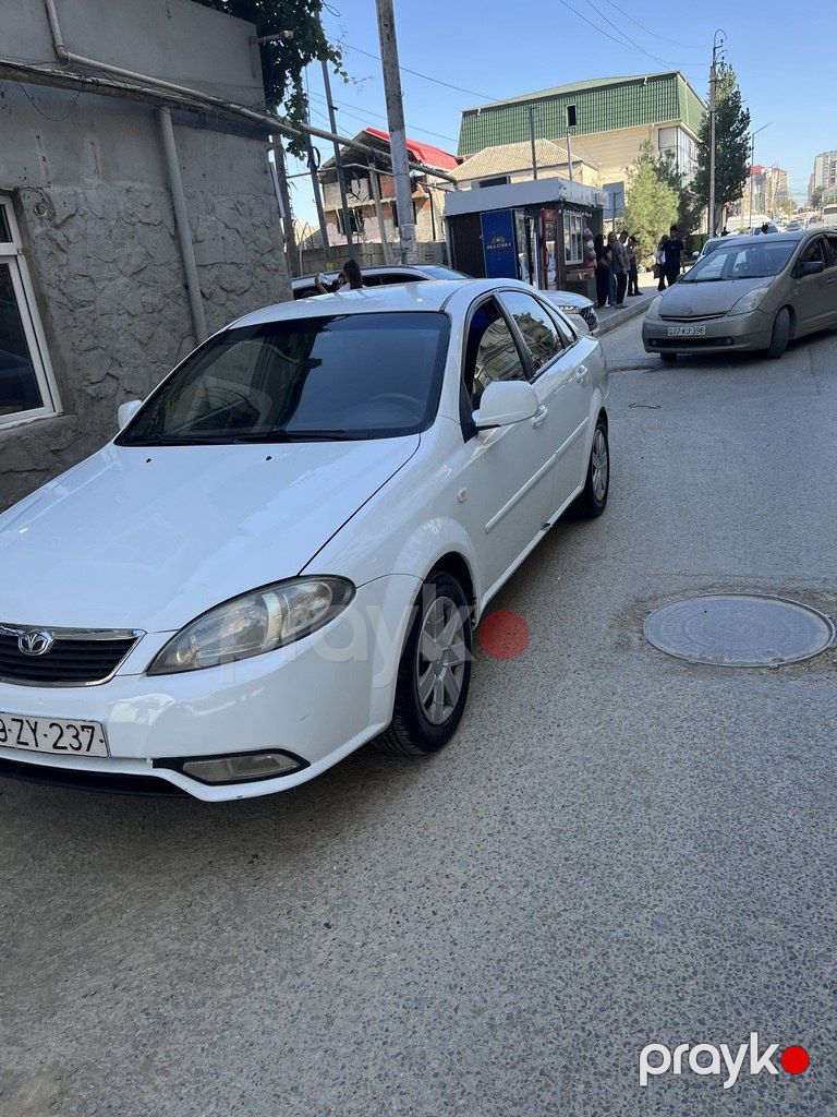 Daewoo Gentra, 1.5 L, 2014 il, 500 000 km — Avtomobillər, Bakı (2)