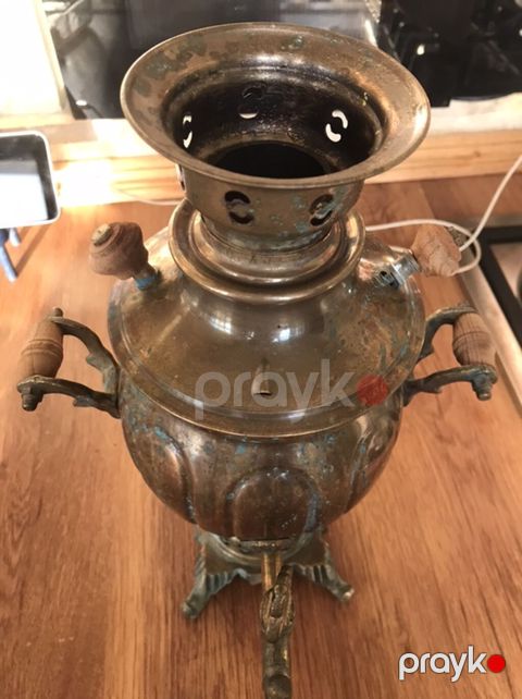 Məhsul: Antik mis samovar, dekorativ və funksional çay dəmləyən