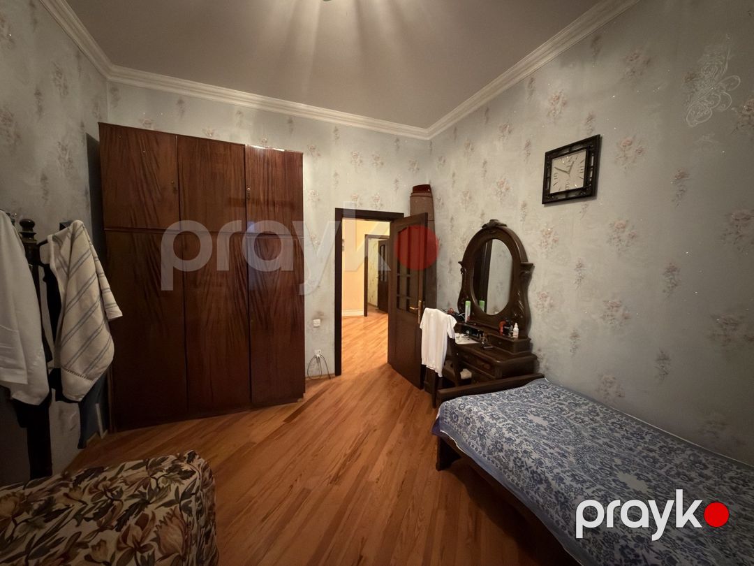 Satılır 8 otaqlı həyət evi/bağ evi 240 m² — Ev, villa, Bakı (8)