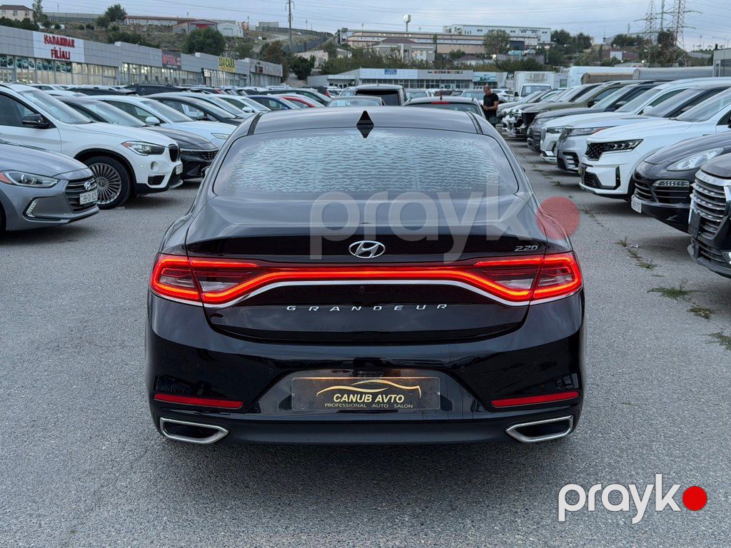 Hyundai Grandeur, 2.2 L, 2017 il, 228 000 km — Avtomobillər, Bakı (9)