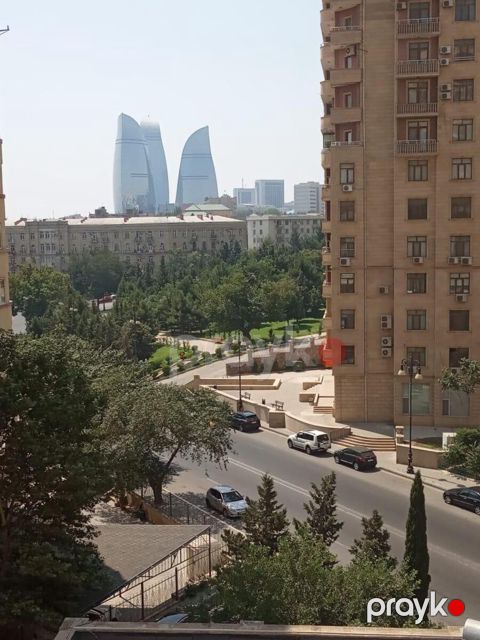 İcarəyə verilir 4 otaqlı yeni tikili 105 m² — Bakı