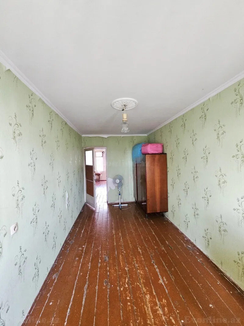 Satılır 3 otaqlı Mənzil Köhnə tikili 75 m² Bakı, Nizami r., Qara Qarayev m — Mənzil, Bakı (6)