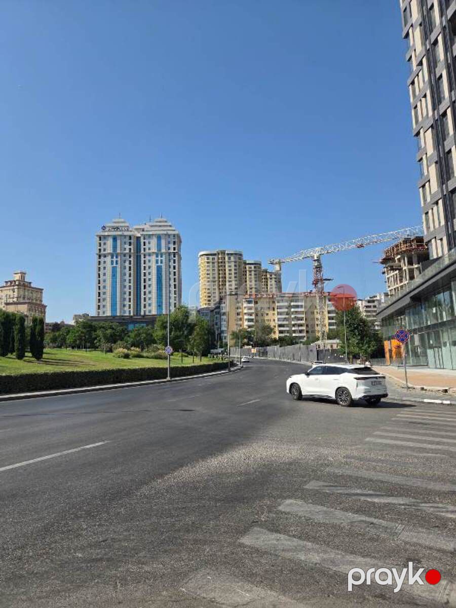 Satılır 4 otaqlı yeni tikili 220 m² — Mənzil, Bakı (12)