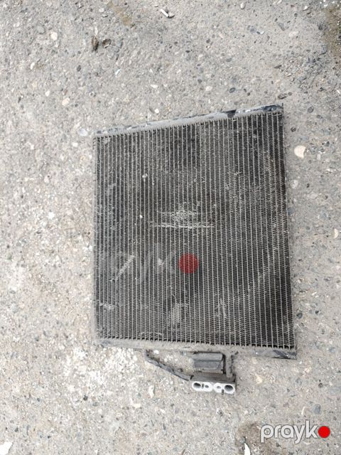 BMW E39 kondisioner radiatoru — Bakı