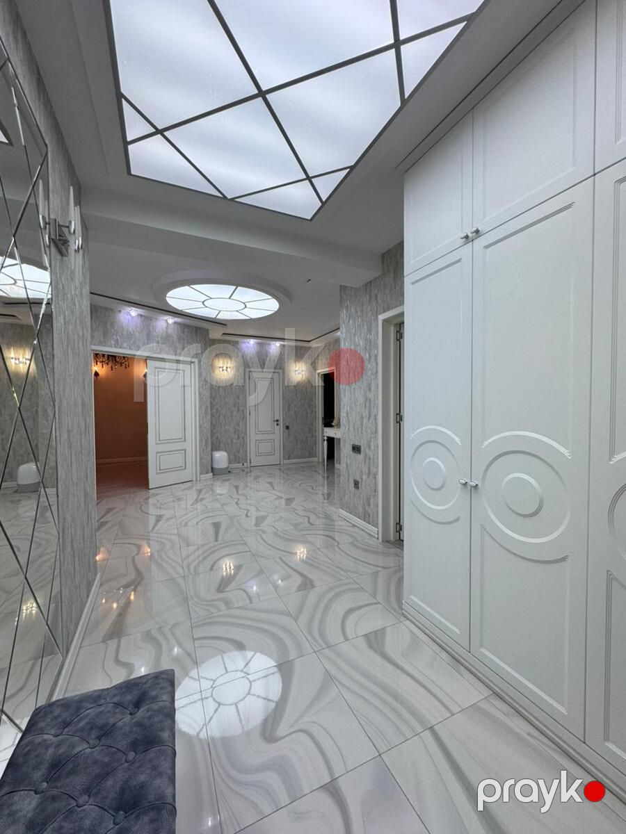 Satılır 4 otaqlı yeni tikili 200 m² — Mənzil, Bakı (12)