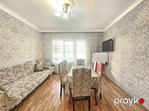 Satılır 3 otaqlı köhnə tikili 80 m² — Bakı
