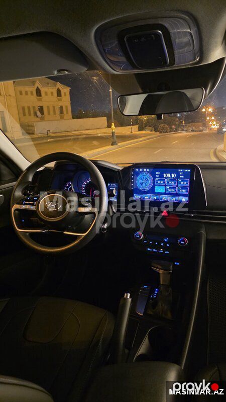 Hyundai Elantra, 2025 il — Minik avtomobili icarəsi, Bakı (2)